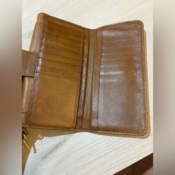 NWT & original box Chloe Brown Leather Wallet. - Picture 8 of 14